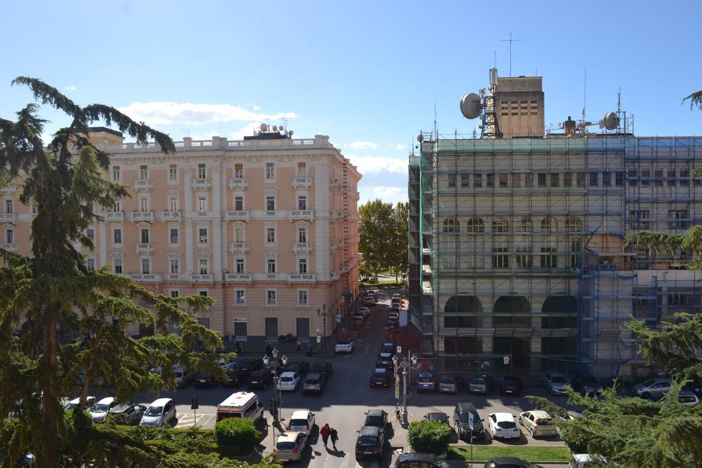 La Maison Du Paradis Apartman Salerno Kültér fotó